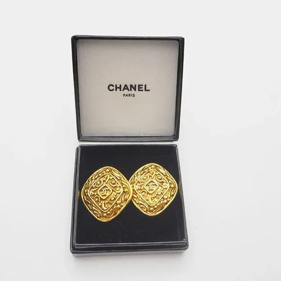 CHANEL Gold Earrings